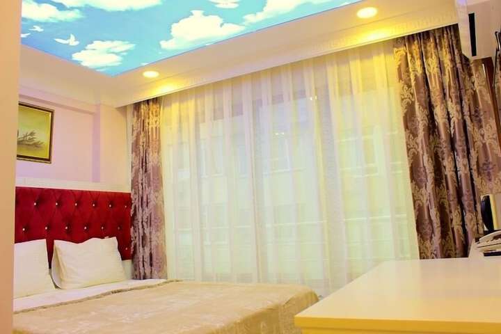 Room 3 of 29