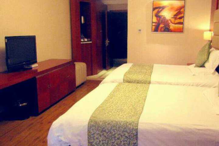 Room 5 of 6