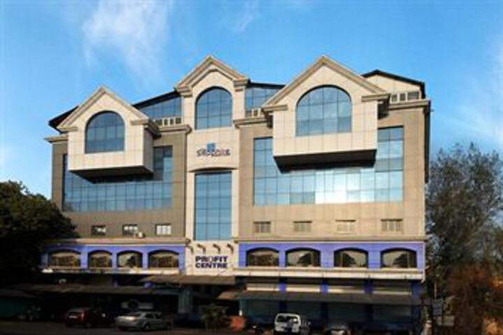 Hotel Entry