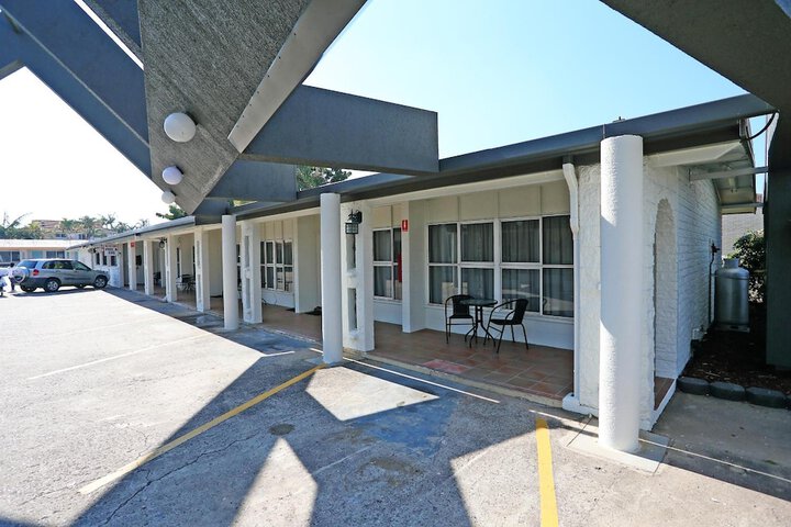 Property Grounds 14 of 19