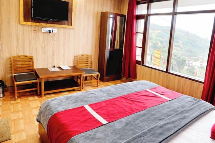 Room 8 of 22