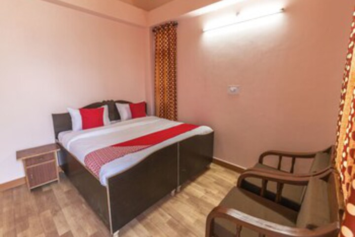 OYO 12430 Home Pine Tree Valley Chotta Shimla