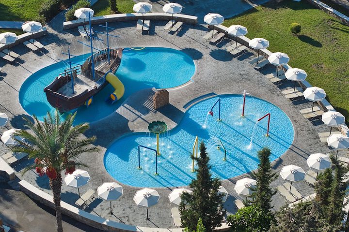 Pool 89 of 212