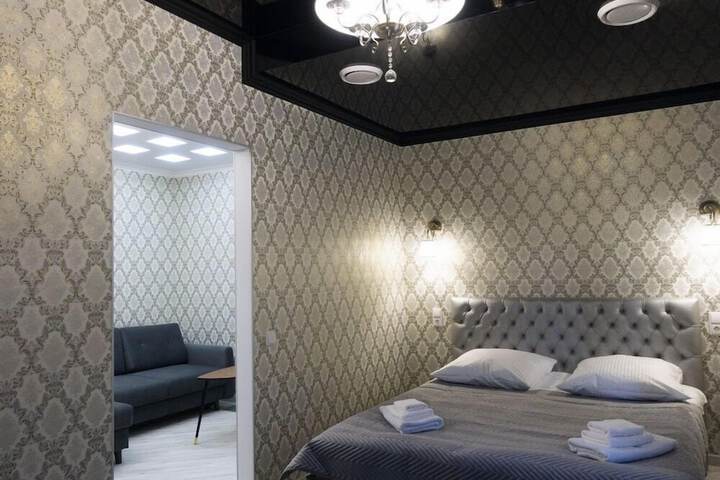 Room 9 of 26
