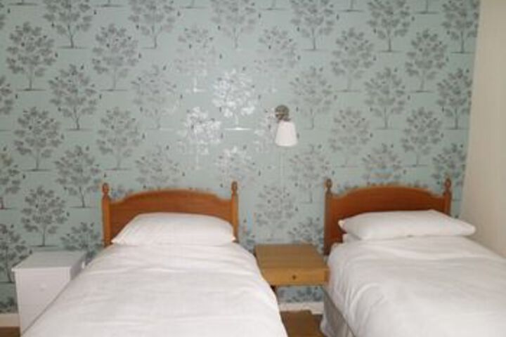 Room 7 of 24