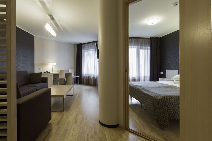 Room 21 of 56