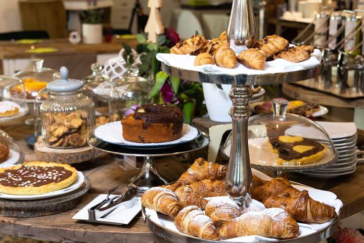 Breakfast/Coffee Service 74 of 90