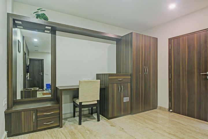Room 17 of 69
