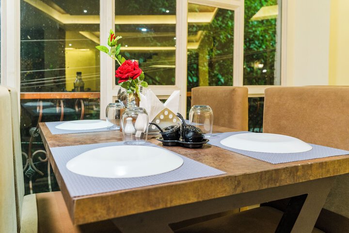 Dining 86 of 110