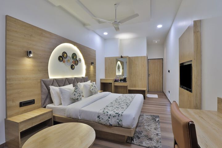 Room 8 of 45