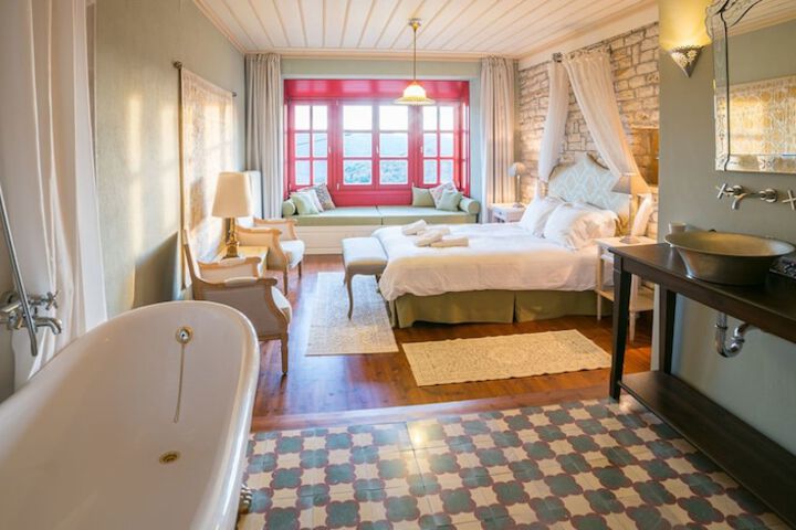 Room 48 of 48