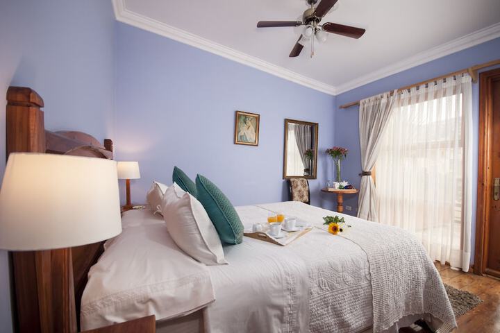 Room 14 of 38