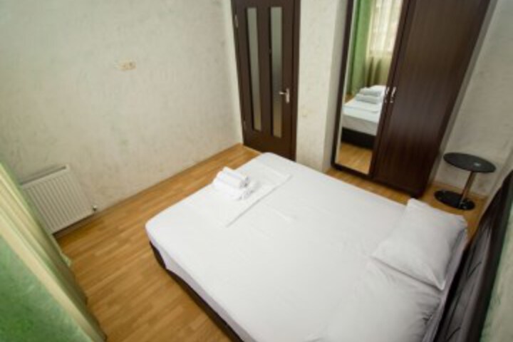 Room 48 of 93