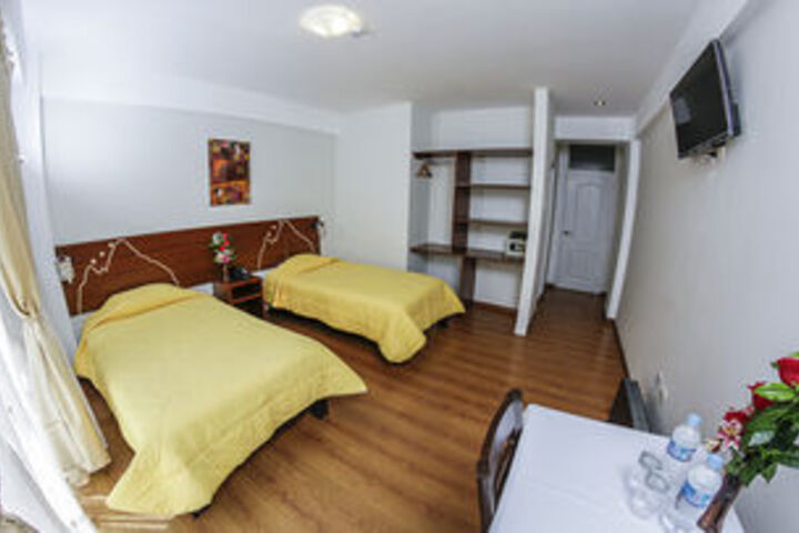 Room 26 of 34