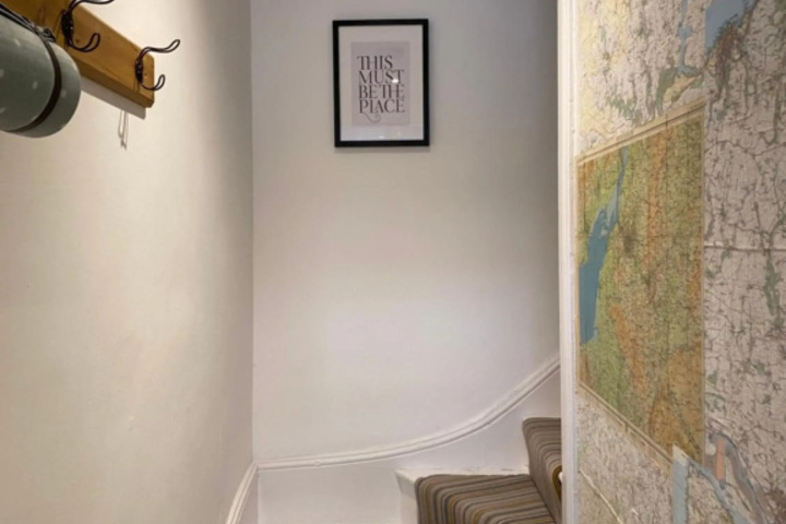 Room 4 of 15