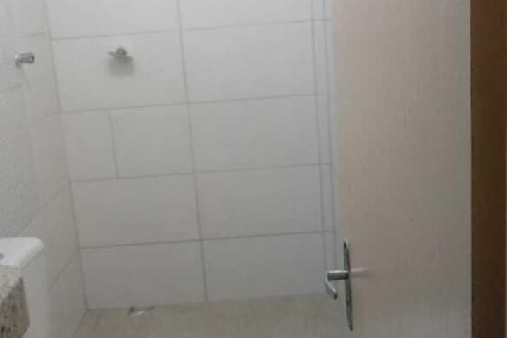 Room 9 of 9