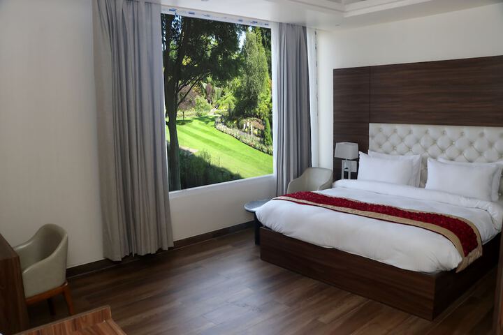 Room 18 of 47