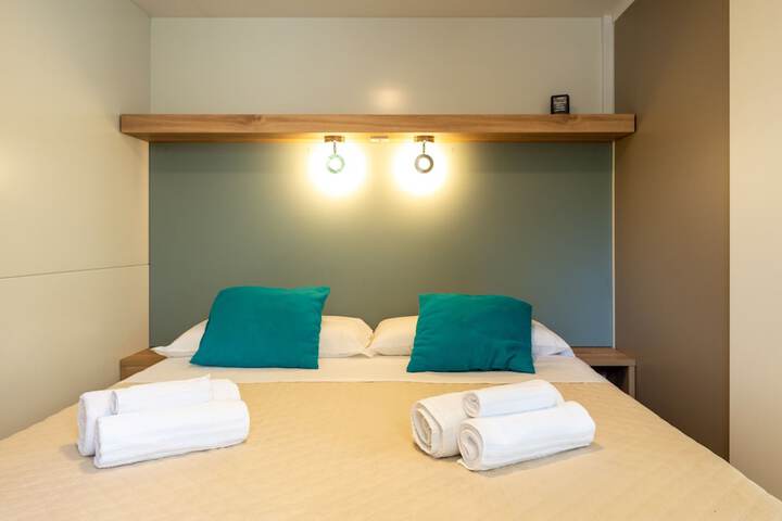 Room 5 of 46