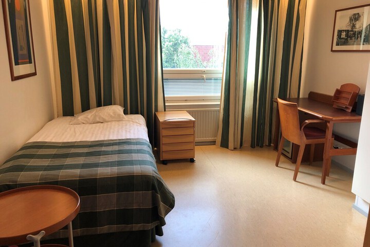 Room 5 of 31