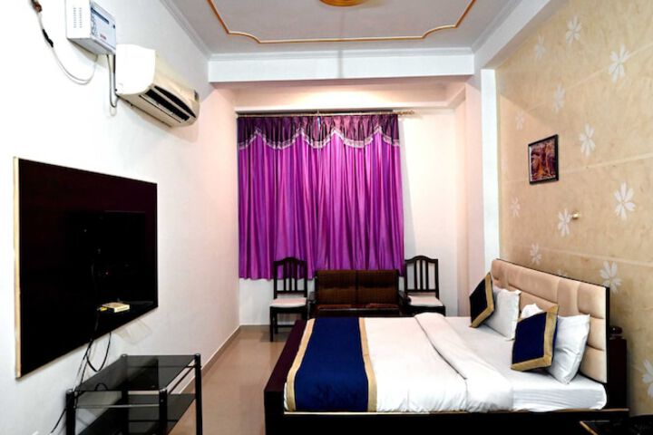 Room 16 of 22
