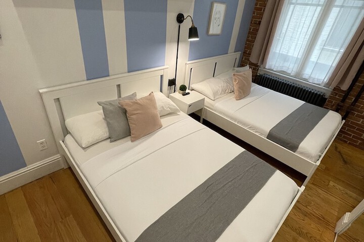 Room 54 of 236