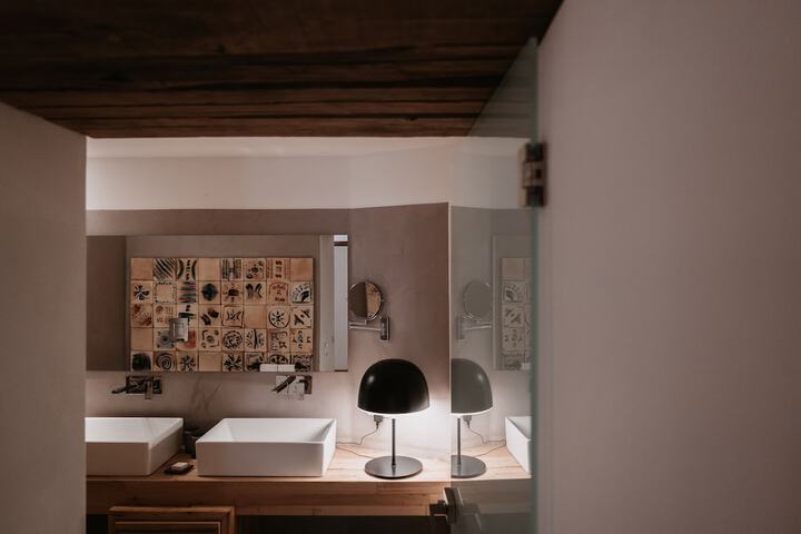 Room 70 of 134