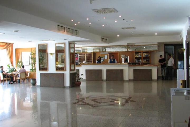 Photo 5