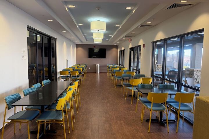 Breakfast area