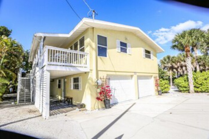 101 Gulf Drive in Fort Myers Beach, FL
