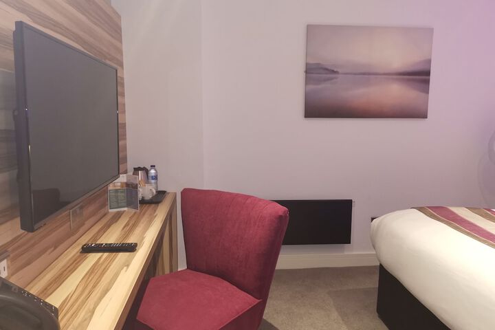 Room 29 of 46