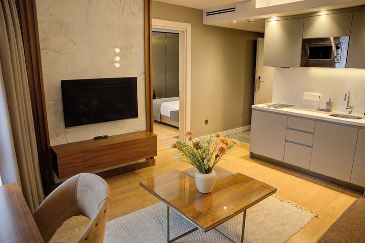 Room 18 of 34