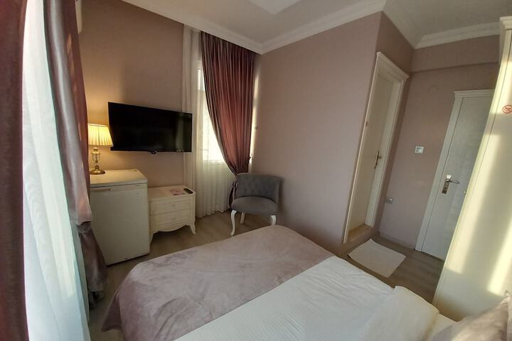 Room 45 of 110