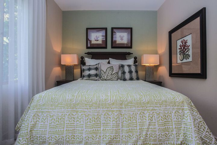 Room 2 of 48