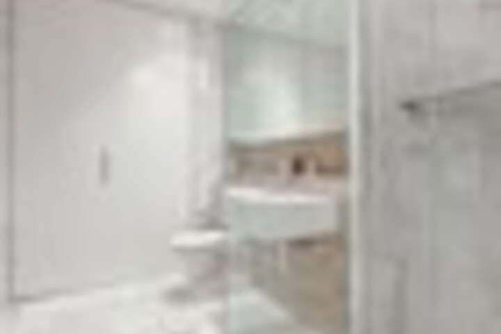 Room 215 of 255