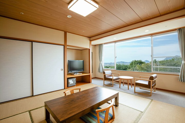 Room 20 of 92