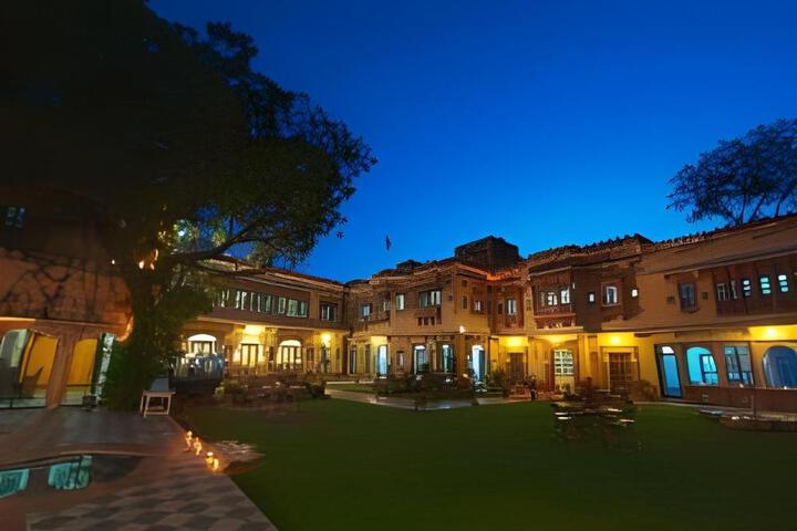 Ravla Bhenswara Hotel