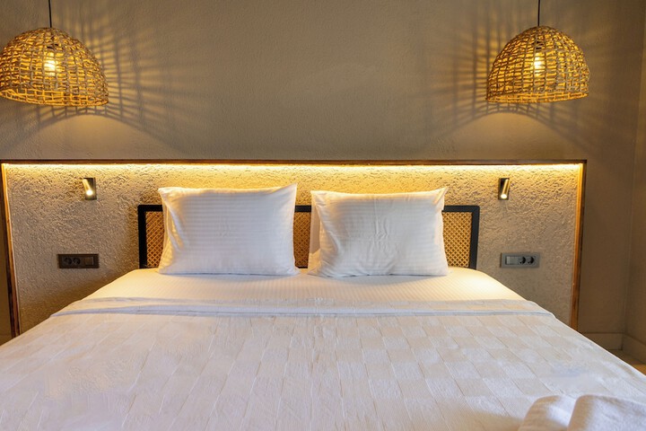 Room 4 of 26