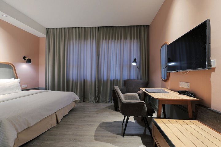 Room 22 of 56