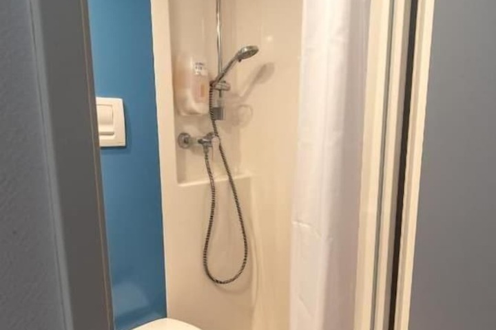 Room 50 of 113
