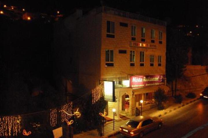 Peace Way Hotel