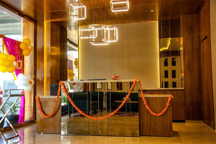 Hotel Interior 2 of 33