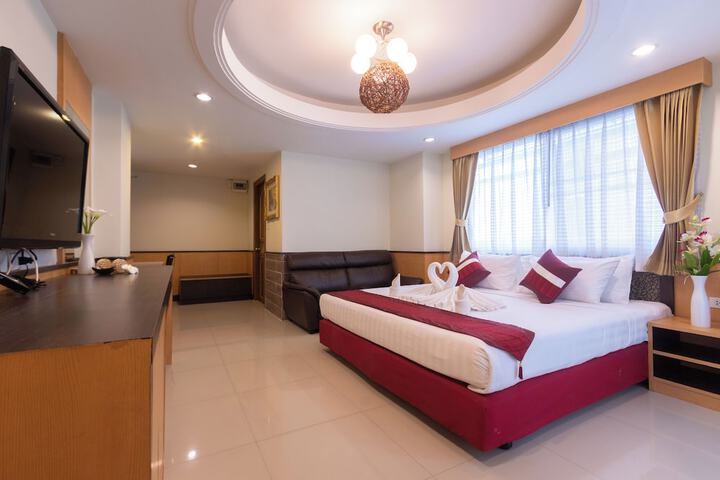 Room 30 of 60