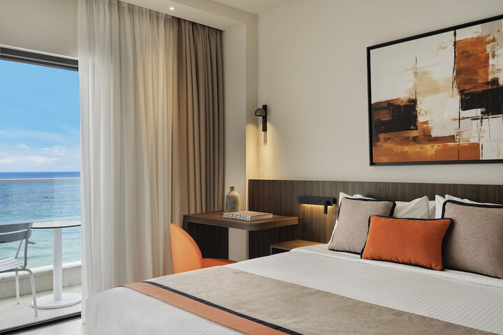 Room 35 of 129