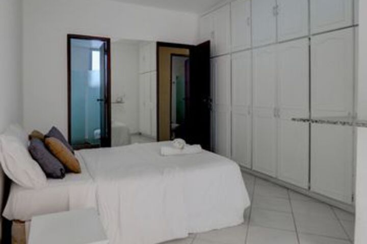 Room 46 of 104