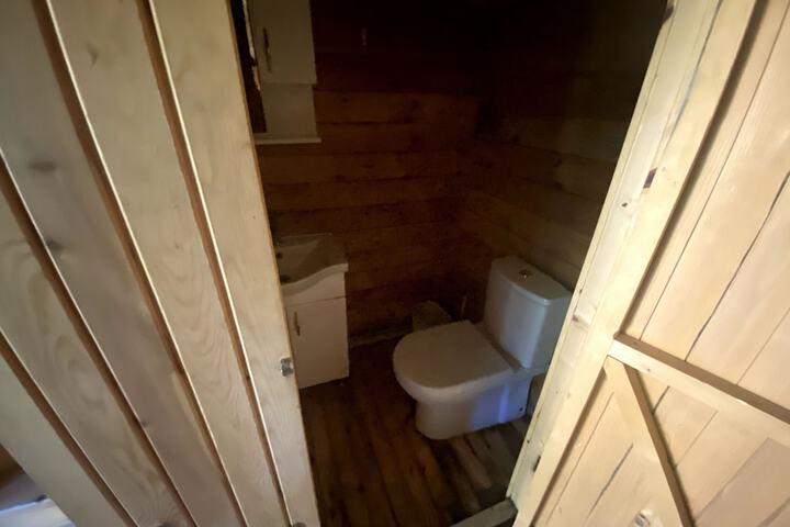 Room 65 of 166