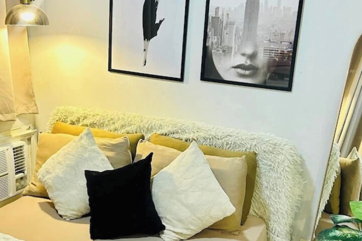 Room 29 of 37