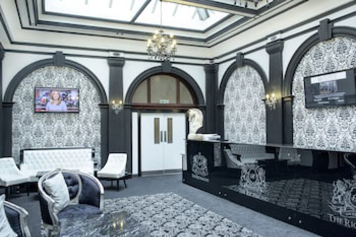 Photo of Richmond Luxury Living