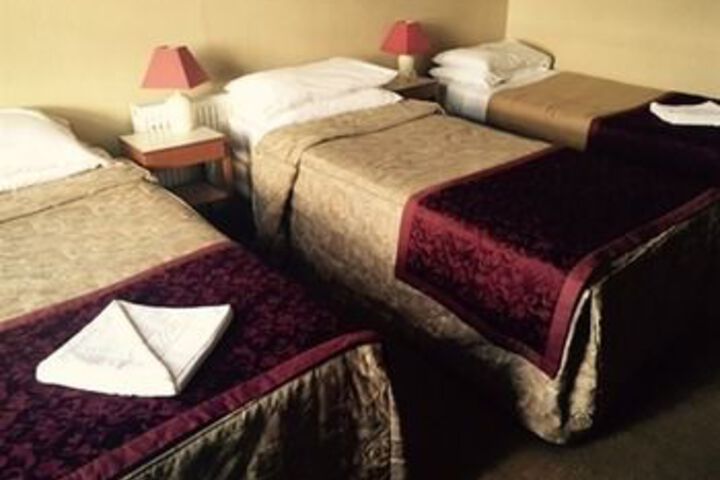 Room 16 of 29