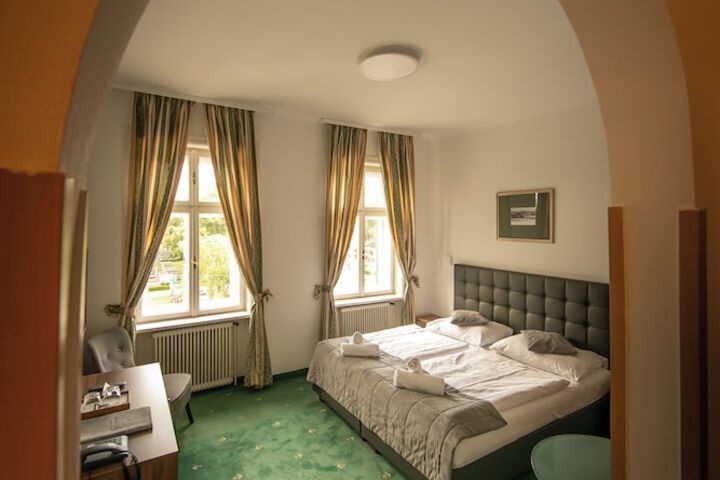 Room 25 of 67