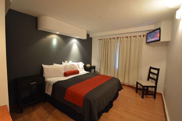 Room 6 of 36